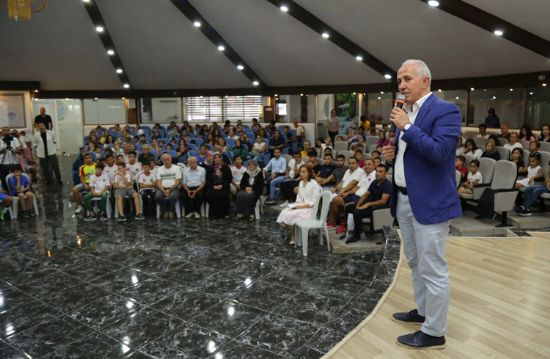 SA�LIKLI B�R BEDEN ���N SPOR, SPOR ���N D�ZENL� BESLENMEK GEREK!