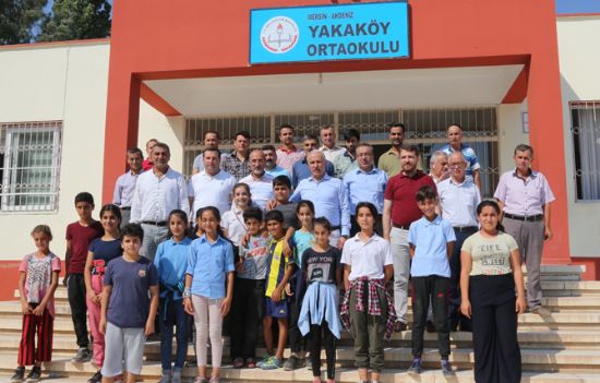 BA�KAN G�LTAK OKULDA!