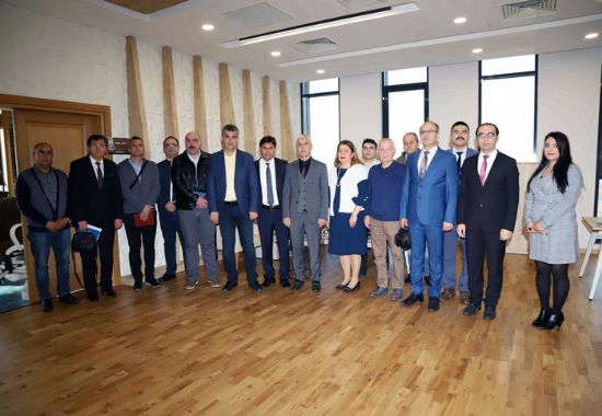 MESK�DEN �SU’YU Z�YARET.  