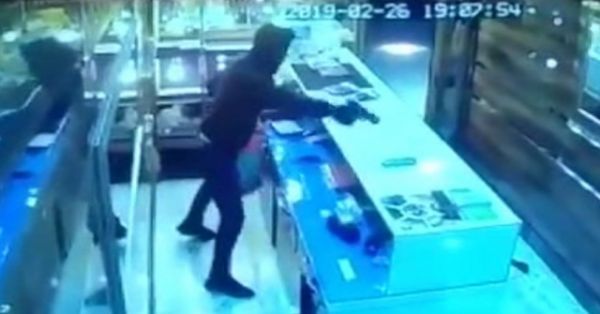 MERS�N DE KOYUMCU SOYGUNU 2 �L�.