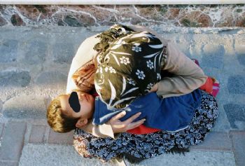 TOROSLAR BELEDİYESİ, DİLENCİLERE GÖZ AÇTIRMIYOR