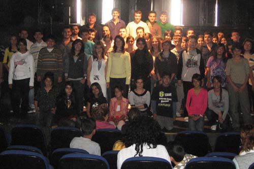 Mersin �ehir Tiyatrosunun, tiyatro kurslar� ba�lad�