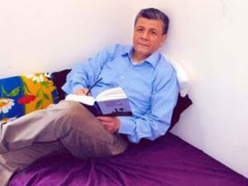 Millet se�ti ama o h�l� cezaevinde 