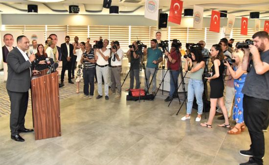  BA�KAN YILMAZ’IN, 10 OCAK �ALI�AN GAZETEC�LER G�N� MESAJI