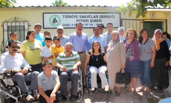 Toroslar Belediyesi “İş”Te Engeli Kaldırıyor