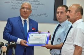 Alkışlar Emrah Gültekin’e