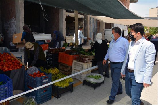 G�LNAR KAYMAKAMI VE BELED�YE BA�KANI HALK PAZARINI VE ESNAFLARI Z�YARET ETT�LER