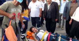 Servis aracı minibüsle çarpıştı 12 yaralı var