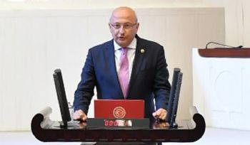 CHP’ningazetecilerin sorunlarının araştırılması önergesi AKP ve MHP oylarıyla reddedildi