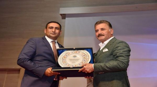 BA�KAN YILMAZ, G�REV� BA�KAN TUNA�DAN DEVRALDI