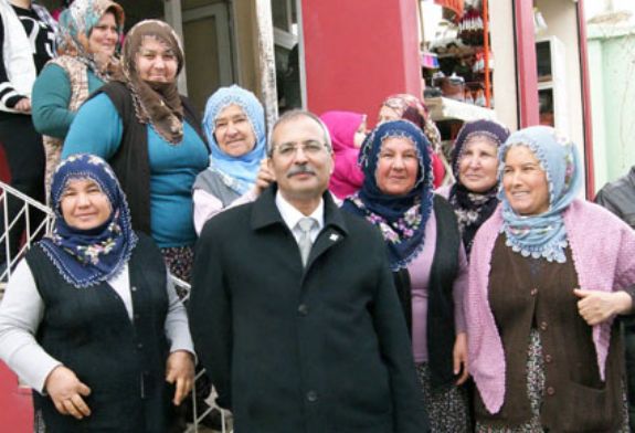 ‘’Köy meclisleri kuracağız’’diyen Dr Bozdoğan’ı köyler çok seviyor