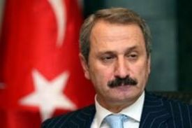 Devlet Bakan�  Zafer �a�layan Mersinlilere mesaj� 