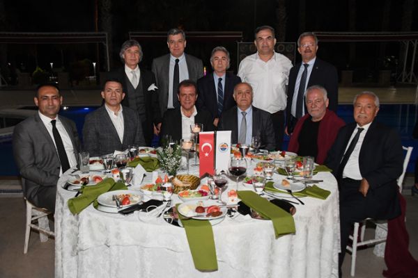 BA�KAN SE�ER, �YATIRIMCILARIN M�HMANDARI OLURUZ�