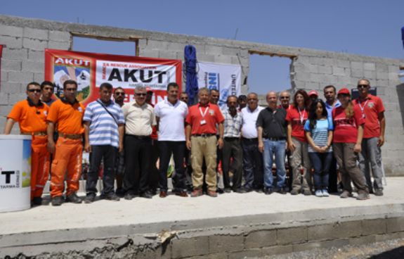 Başkan Tuna, 17 Ağustos’u Unutmadı