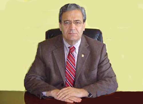 AKP Macit �zcan�� Koruyor