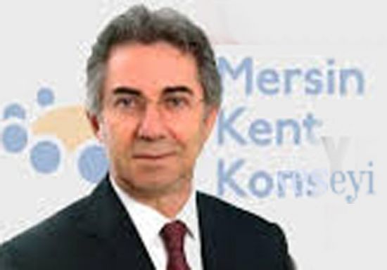 SE�ER, SEND�KA TEMS�LC�LER� �LE B�R ARAYA GELD�