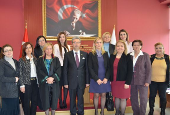 Mersin Barosundan 8 Mart kutlaması