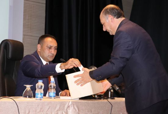 TOROSLAR BELED�YE MECL�S�’NDE, YEN� ENC�MEN VE KOM�SYON �YELER� SE��LD�