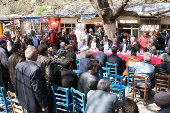 Başkan  Tarhan  Afetzede Üreticiyi Ziyaret Etti 