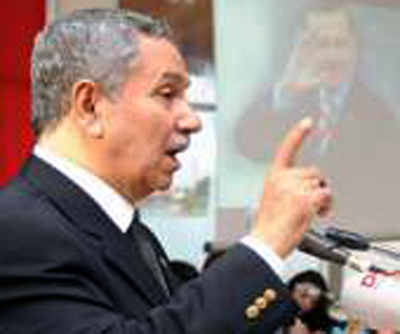 Ar�n��n yine T�rk Ordusunu hedef ald� ve