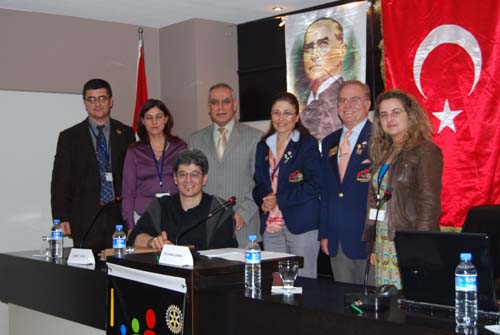 Sanat ve G�rg� kurallar�na  �a�da� bak��    