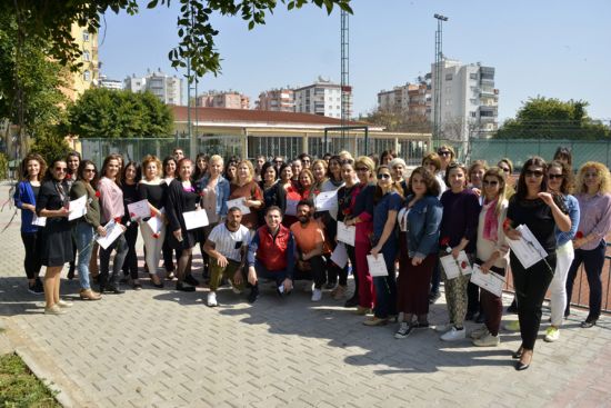 YEN��EH�RL� TEN�S��LER SERT�F�KALARINI ALDI