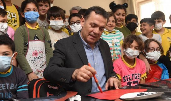 YEN��EH�R�DE 1000 �OCU�UN FIR�ASINDAN 1000 PAR�ALIK ATAT�RK PORTRES� 