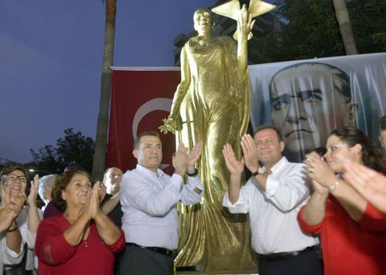  YEN��EH�R’DEN BARI� MESAJI Y�KSELD�