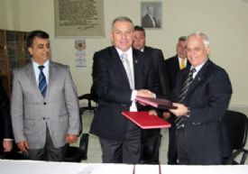 H�k�ml� ve Tutuklular� Mersin  �n�versitesi e�itecek 