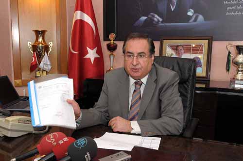 Ba�kan �zcan �ddialar� Yalanlad�.