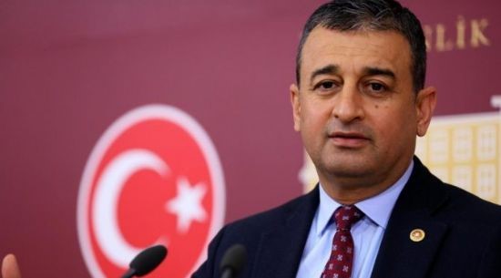 POSTACILAR �CRA TEBL�GATLARI ���N MESA� YAPIYOR