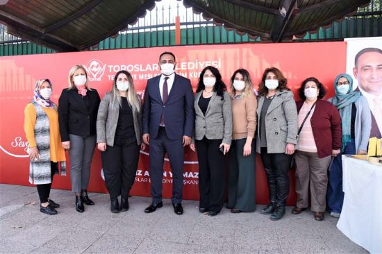 TORTEK KURS�YERLER�, EN �ZEL G�N ���N H�NERLER�N� SERG�LED�