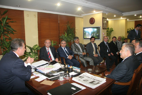 T�rk E�itim-Sen�den Ba�kan Tuna�ya Ziyaret