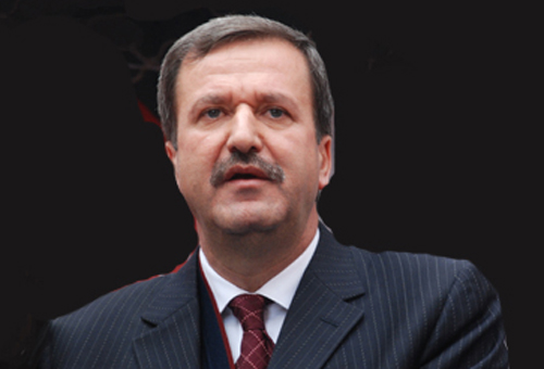 Adil Aktay Hedef, i� ve a� yaratan tan�t�m