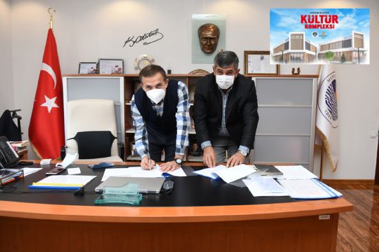 Yeni�ehir Belediyesi K�lt�r Kompleksi i�in imzalar at�ld�