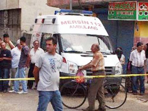 Mersin’de  cinayet ve intihar