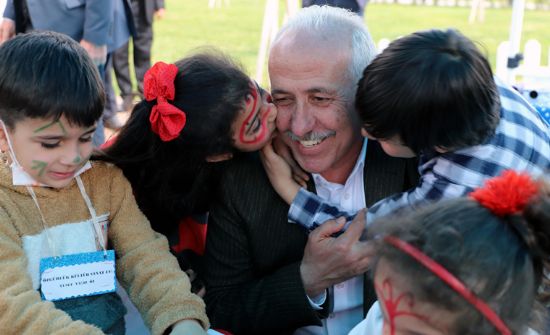 AKDEN�Z BELED�YE BA�KANI G�LTAK�TAN 23 N�SAN MESAJI