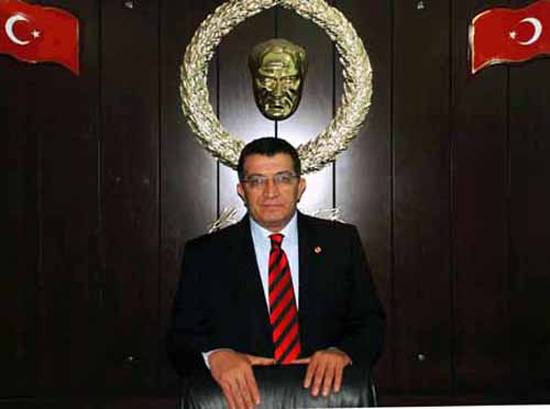 M.�lmiye ��� ve Hayrettin Karaca ile birlikteyiz