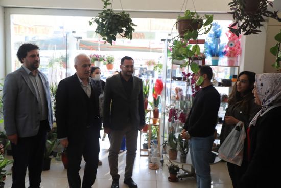 G�LTAK, ZEYT�NL�BAH�E CADDES� ESNAFI �LE BULU�TU