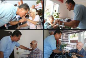 Alkışlar Hamit Tuna’ya