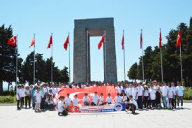 Mersinli öğrenciler Çanakkale’yi gezdiler 
