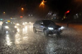 Mersin’de sağanak yağış