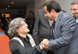 Ressam Ahmet ye�il Kent Onur �d�l�n� ald�