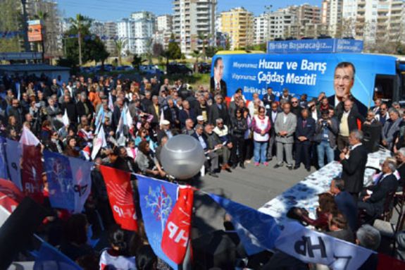 Tarhan’a Menderes Mahallesi’nde sevgi seli