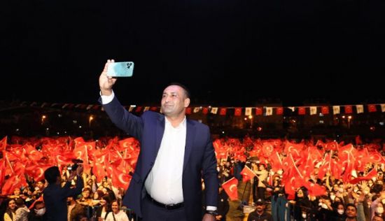 TOROSLAR�DAN, B�Y�K ZAFER�N 100. YILINA �ZEL 2 B�Y�K KONSER