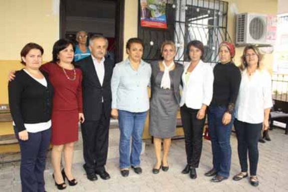 CHP Toroslar İlçesi  kadın meclis Üyesi aday adaylarını tanıttı