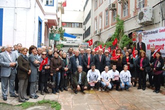 G��birli�i Aday� �entut, Akdeniz�de B�ro A�t�