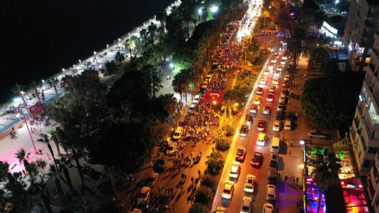 YEN��EH�R SOKAKLARINDA ZAFER CO�KUSU