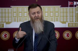 CHP MERSİN MİLLETVEKİLİ PROF.DR AYTUĞ ATICI’DAN SURİYE’LİLER  UYARISI.