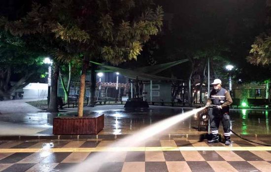  AKDEN�Z�DE KORONAV�R�S SALGINI �LE ARALIKSIZ S�R�YOR